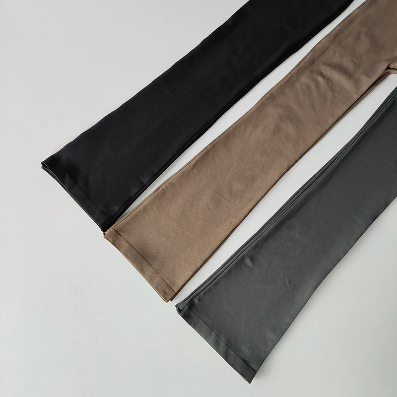 UltraSculpt High-Waist Flare Leggings