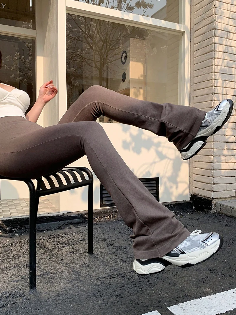 UltraSculpt High-Waist Flare Leggings