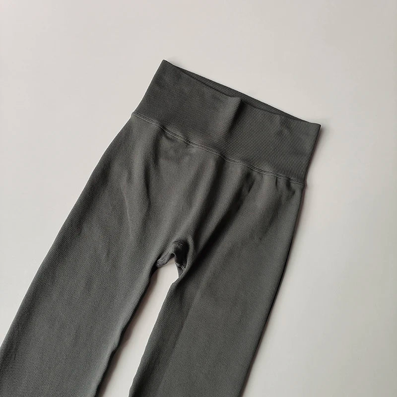 UltraSculpt High-Waist Flare Leggings
